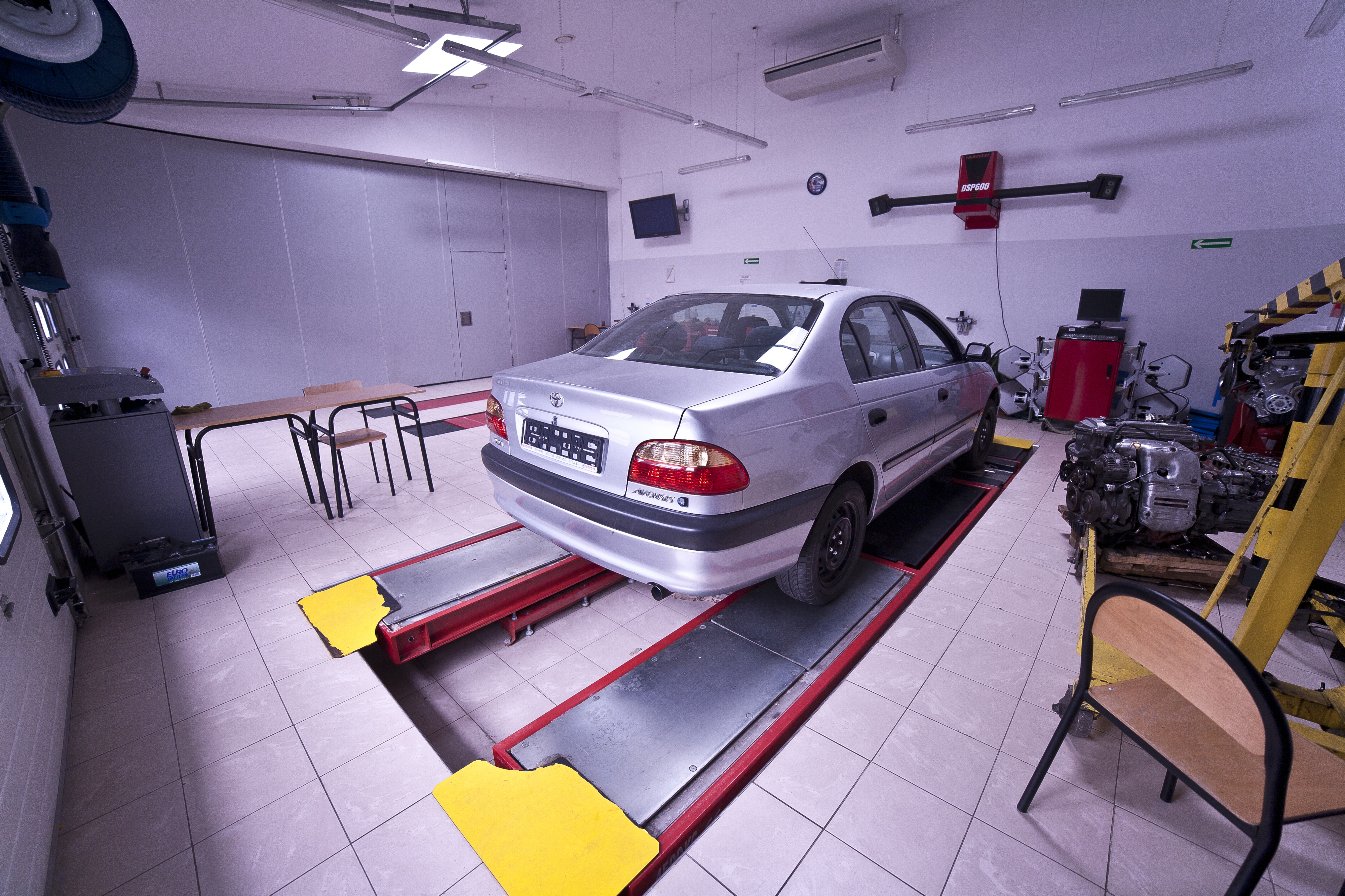 Regionalne Centrum Szkoleniowe TOYOTA - Pracownia diagnostyki pojazdów samochodowych