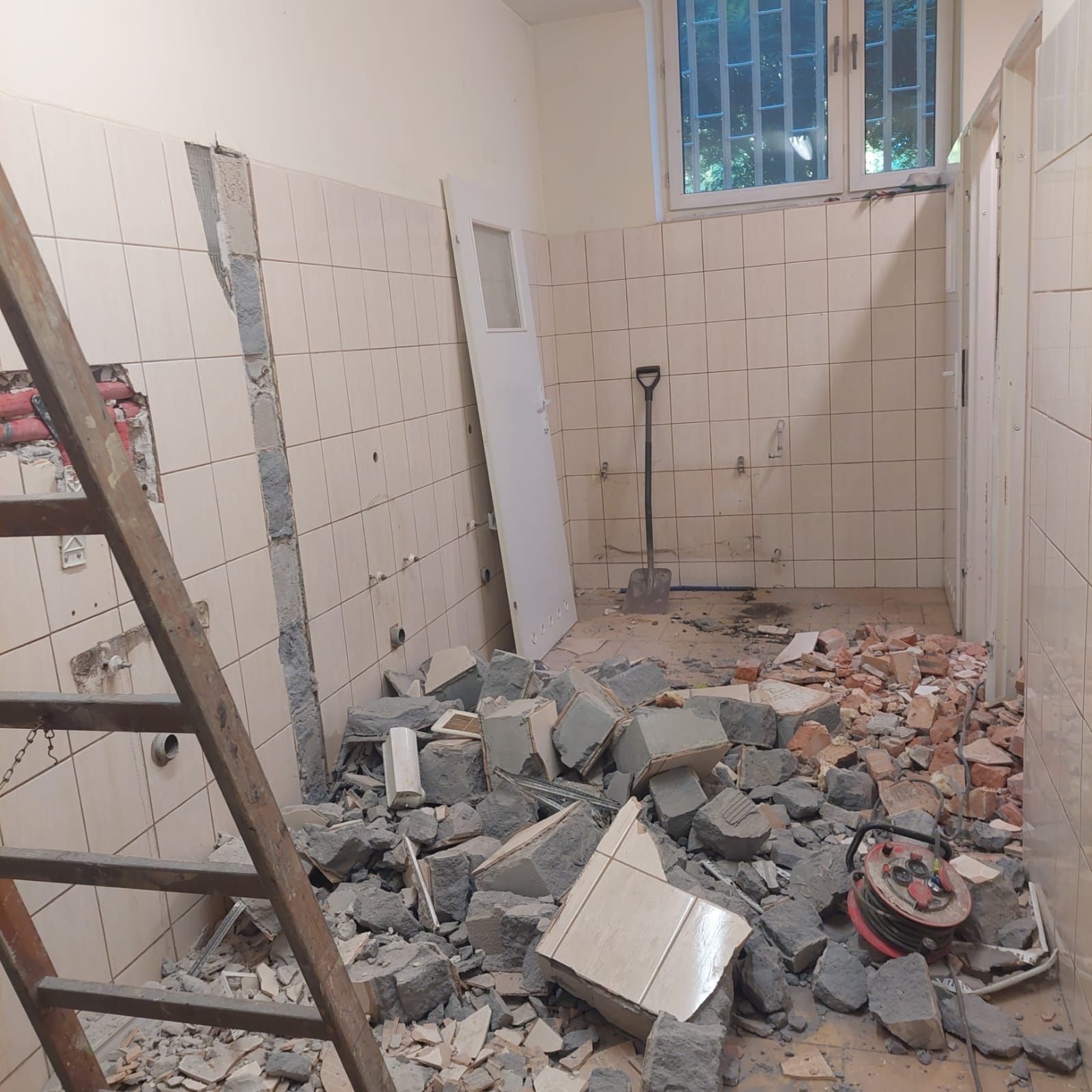 Warsztat nr 3 - Dostosowanie toalet do potrzeb osób niepełnosprawnych