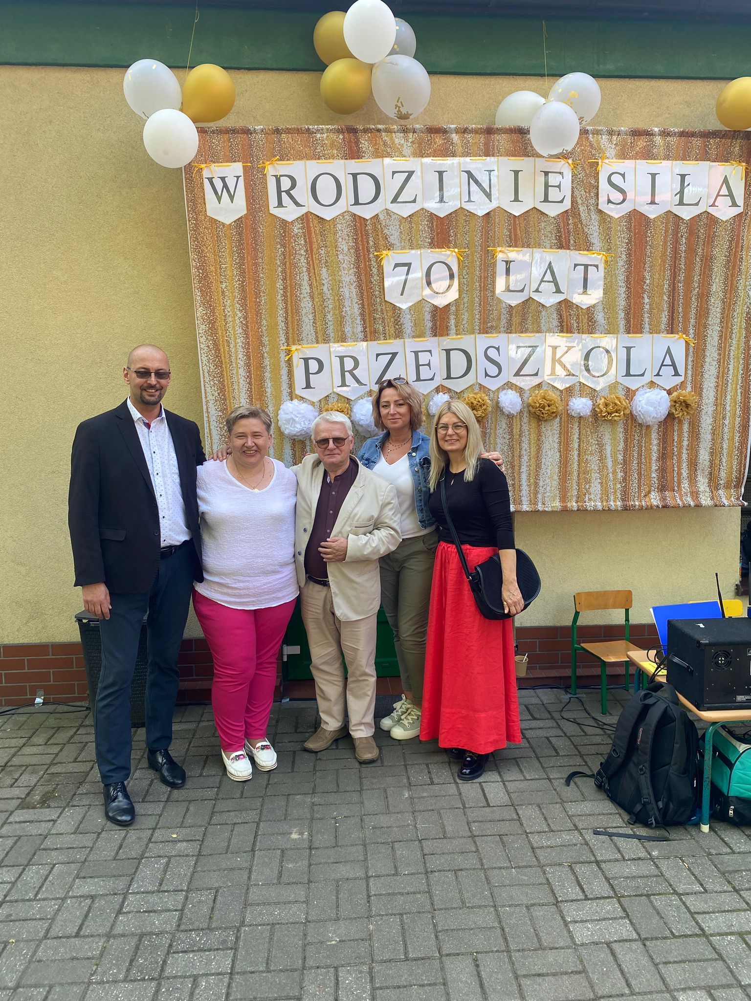 Zdjęcie grupowe przedstawicieli
